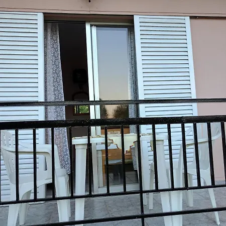 Adamidis Apartments Paralía Skotínis Εξωτερικό φωτογραφία