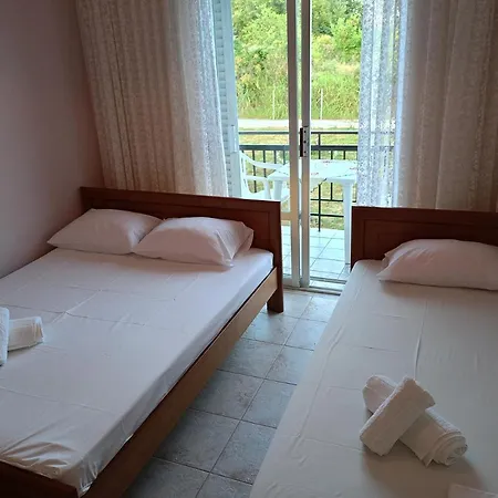 Adamidis Apartments Paralía Skotínis Εξωτερικό φωτογραφία